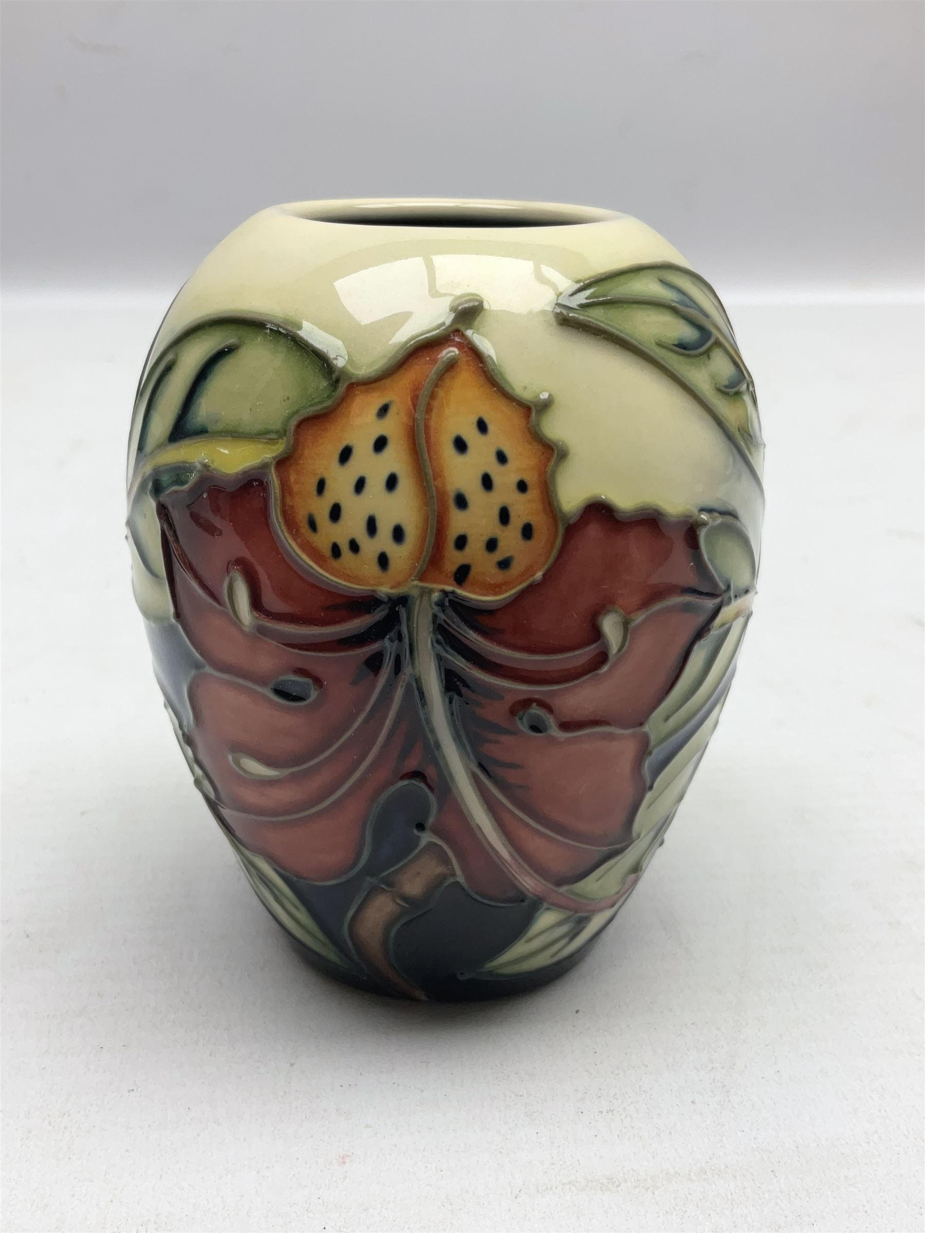 Moorcroft Simeon patterned vase, with printed mark beneath, H9cm