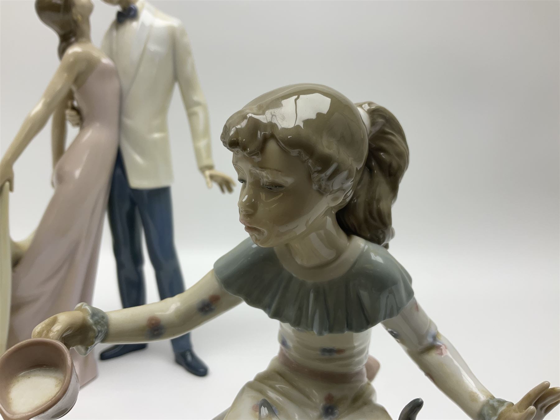 Two Lladro figure groups, Happy Anniversary no 6475 and Meal Time no 6109, largest H32cm