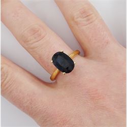 18ct gold single stone oval cut Australian sapphire ring, hallmarked, sapphire approx 2.30 carat
