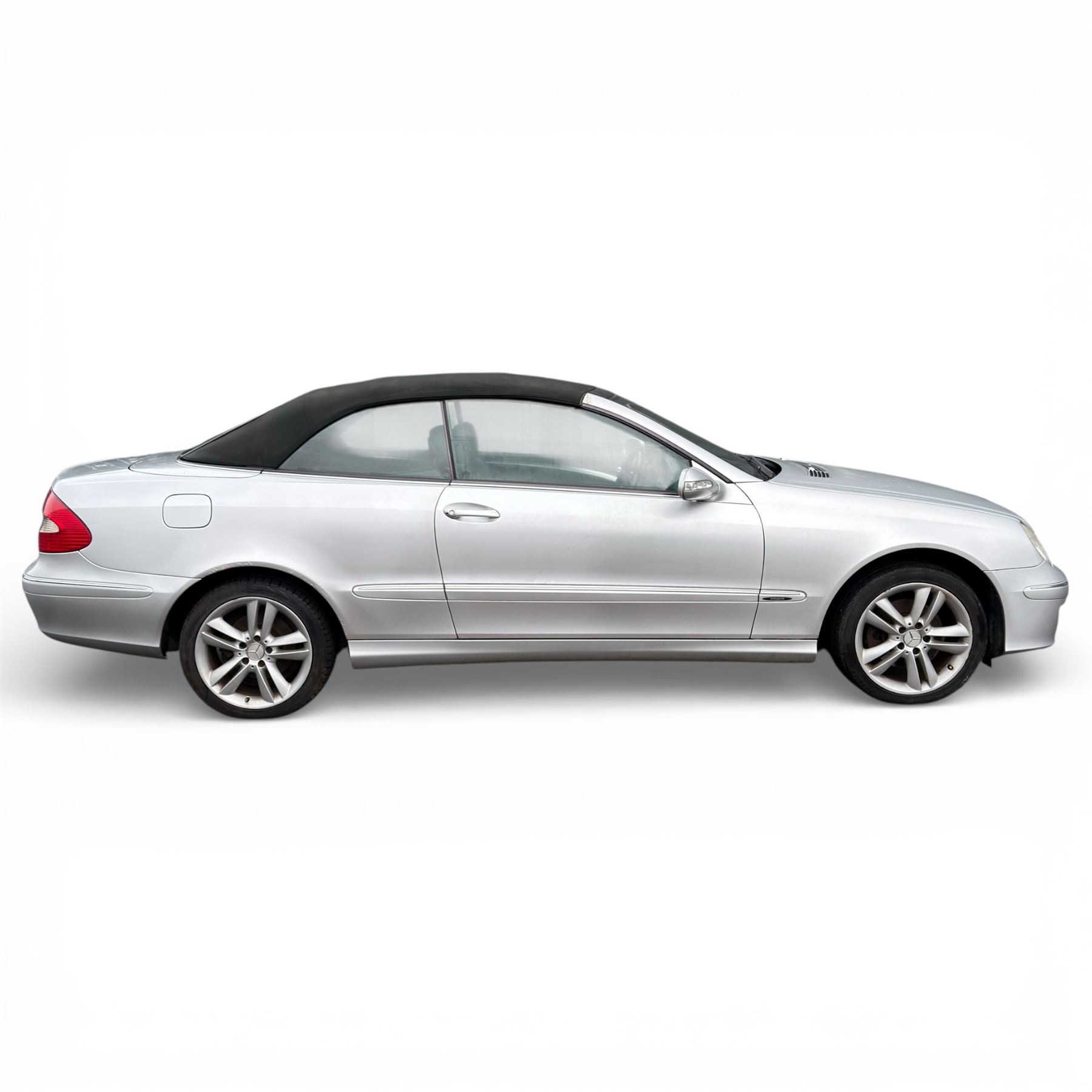 Mercedes-Benz CLK Cabriolet 280 Avantgarde, 3 Litre petrol, automatic, 2006, 2dr, 74500 Miles, convertible, silver, (C10 BJM)
