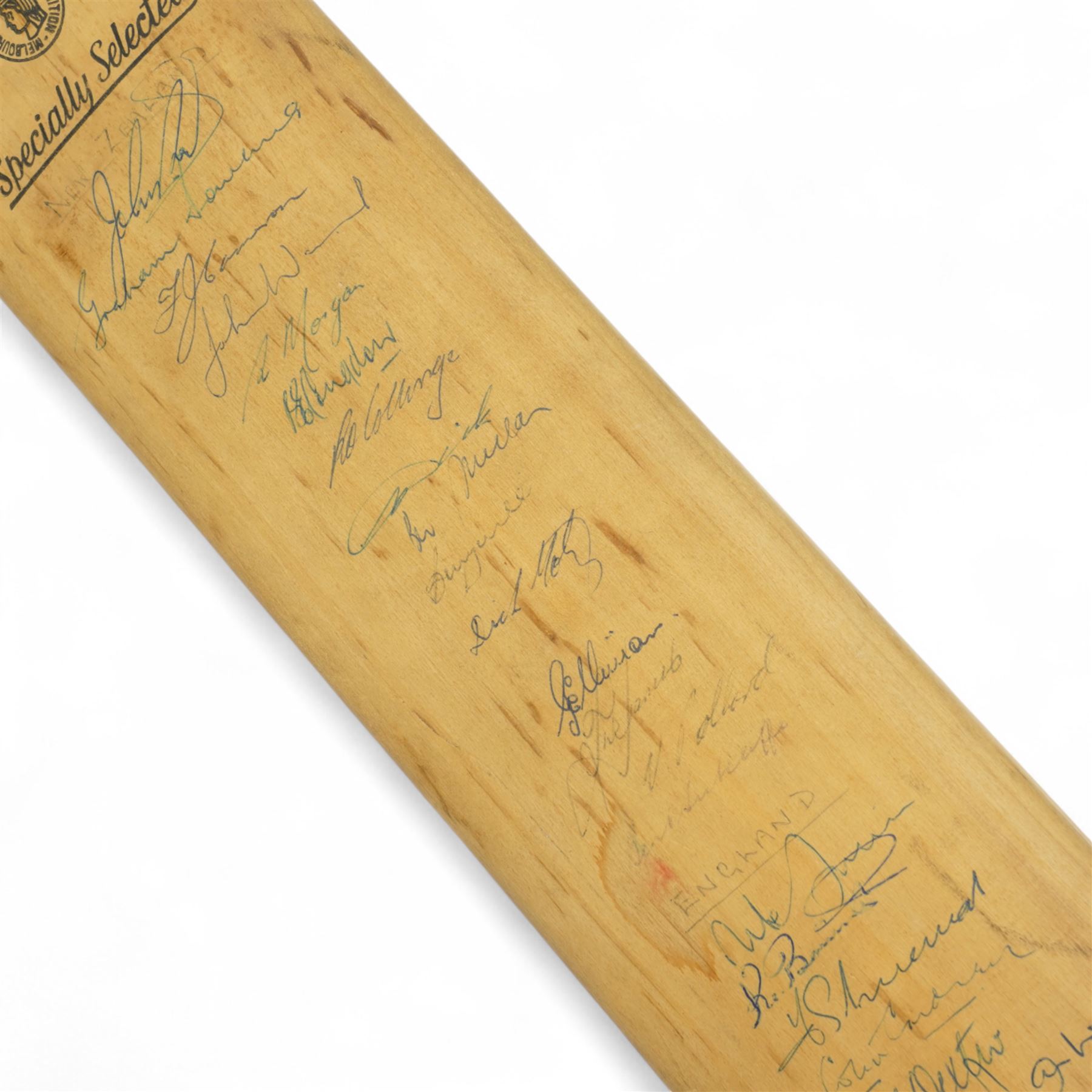 Ray Illingworth Testimonial Gray-Nicolls cricket bat, signed by New Zealand and England 1973 teams, and by players of Yorkshire, Gloucester, Sussex, and Worcester
