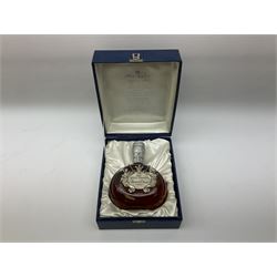 Whyte and Mackay, 12 year old, blended Scotch whisky to celebrate marriage between Charles and Diana 1981, unknown contents and proof, boxed