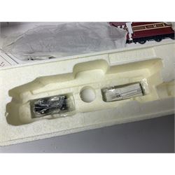 Hornby '00' gauge - Coronation Class 4-6-2 locomotive 'Duchess of Gloucester' No.6225 in LMS maroon; Class A1/A3 4-6-2 locomotive 'Flying Scotsman' No.4472 in LNER green; Class 9F 2-10-0 locomotive 'Evening Star' No.92220 in BR green; all boxed; and Class A1/A3 4-6-2 locomotive 'Prince Palatine' No.60052 in BR blue; unboxed (4)