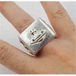 Gentleman's silver dice ring by Vivienne Westwood, stamped 925