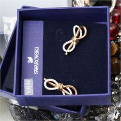 Large collection of costume jewellery and watches including DKNY, stone necklaces etc 
