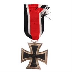 WWII German 1939 Iron Cross 2nd Class, with ribbon