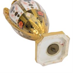 Royal Crown Derby Imari 1128 pattern  twin handled pedestal urn vase, H31cm