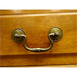  Edwardian mahogany chest, moulded top, five graduating drawers, platform base, W126cm, H99cm, D68cm  