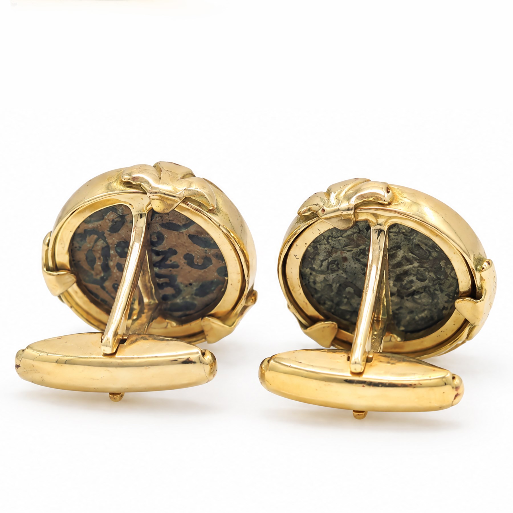 Pair of 18ct gold coin cufflinks, each inset bronze Prutah coin