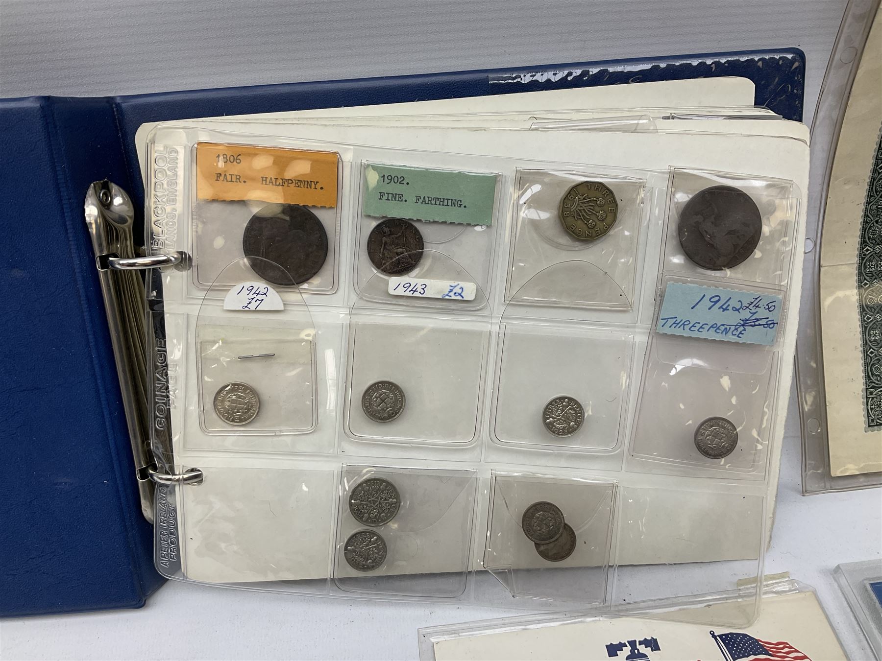 Great British and World coins, including Canadian 1975 dollar, United States of America 1975 proof set and bicentennial silver uncirculated set 1776-1976, Queen Elizabeth II Gibraltar 1977 sterling silver proof twenty-five pence, cased with certificate, New Zealand 1979seven coin set in blue wallet,  GB pre-decimal coins etc