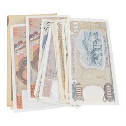 Approximately 250 grams of Great British pre-1947 silver coins, together with numerous commemorative crowns, further coins, banknotes, etc