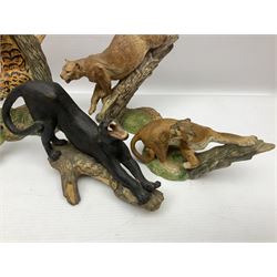 Ten Franklin Mint National wildlife Foundation Big Cats of the World figures to include, White Bengal Tiger, Jaguar, Cougar, Cheetah, Clouded Leopard etc, with display stand