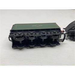 Wrenn '00' gauge - two Class N2 0-6-2 tank locomotives - No..9522 in LNER Light Green in original box with instructions; and No.69550 in BR Lined Black in associated Wrenn box with instructions; together with Tri-ang Wrenn '00' gauge Class A4 4-6-2 locomotive 'Mallard' No.60022; boxed (3)