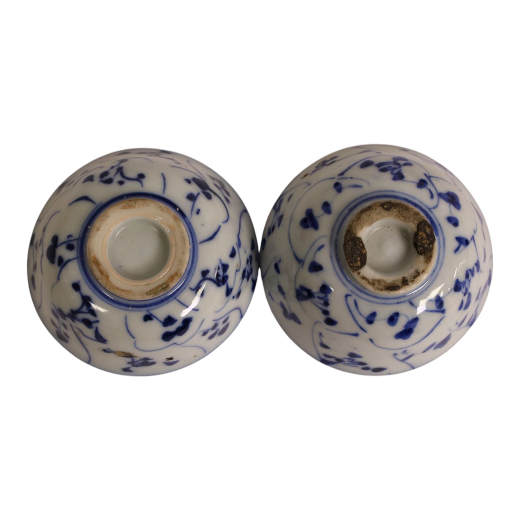 Five 18th century Qing Dynasty export coffee cups, all similar decoration in blue and white with gilt detail, together with two tea bowls  