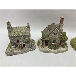 Twenty Lilliput Lanes, including The Chocolate House, Chiltern Mill, Blaise Hamlet, St Kevin Church, some with deeds and original boxes