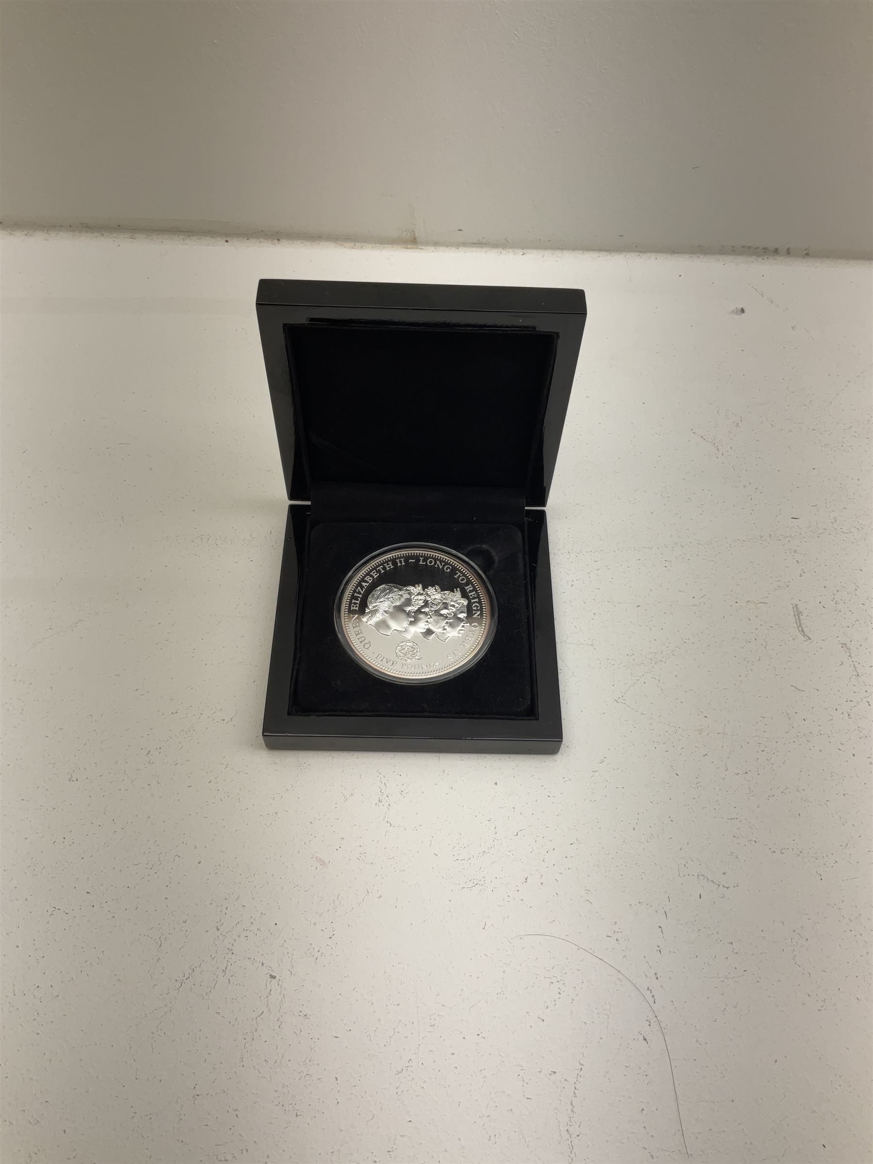 Queen Elizabeth II Tristan Da Cunha 2015 'The Five Portraits of Her Majesty' fine silver proof five ounce five pound coin, cased 