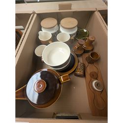 Collection of Hornsea pottery, to include green glazed bird ashtray designed by John Clappison, Bronte pattern part tea and dinner service, including butter dish, teapot, tureen, platter, dinner plates, side plates, oil and vinegar bottles, Heirloom pattern butter dish, etc