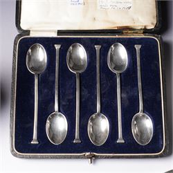 Pair of small silver vases H8cm London 1912, silver circular inkwell Birmingham 1912, cased set of six silver coffee spoons and a small silver dressing table box