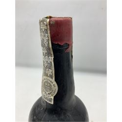 Fonseca, 1963, vintage port, unknown contents and proof