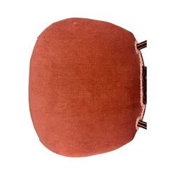 Pair of Edwardian inlaid rosewood salon chairs, upholstered in dusky pink fabric with gimp trim, oval backrest with carved crest rail with central shell motif and pierced splat, on cabriole supports terminating in castors