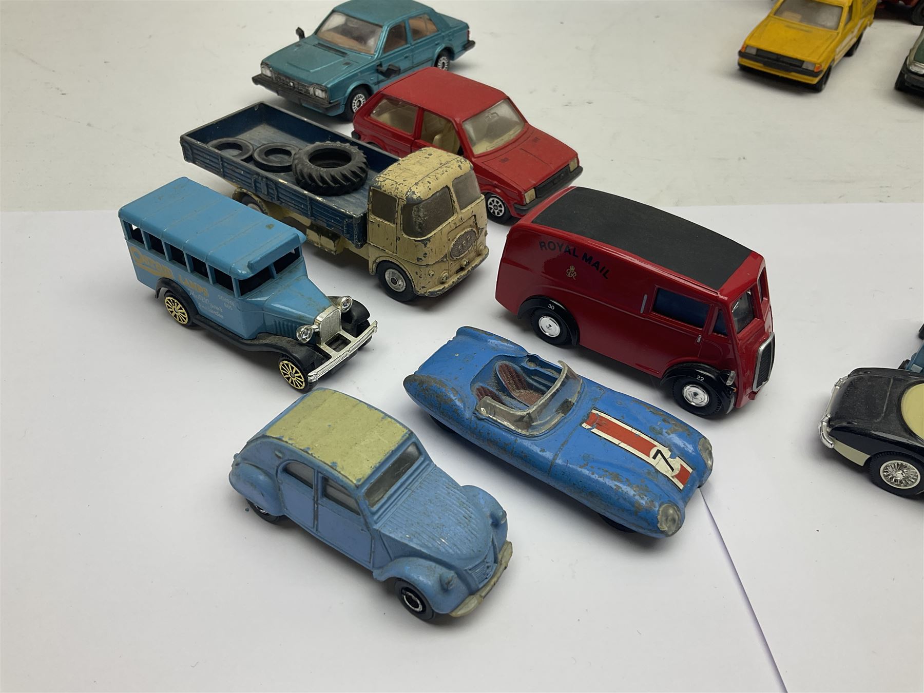 Corgi - approximately forty die-cast models of various scales to include ‘On the Move’ CC11406 and CC11407, both boxed; Renault 16, Ford Consul Classic, Vanwall Racing Car etc 