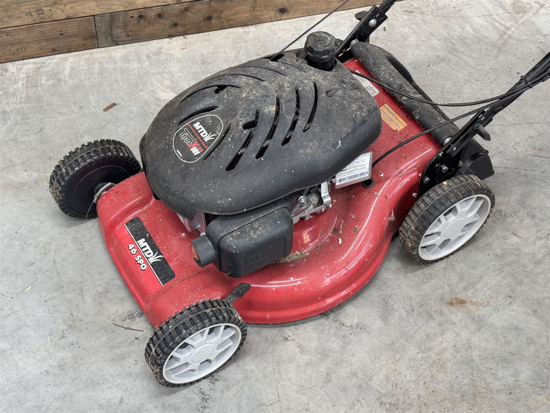 Mountfield MTD 46 SPO petrol lawnmower  (no collecting box)