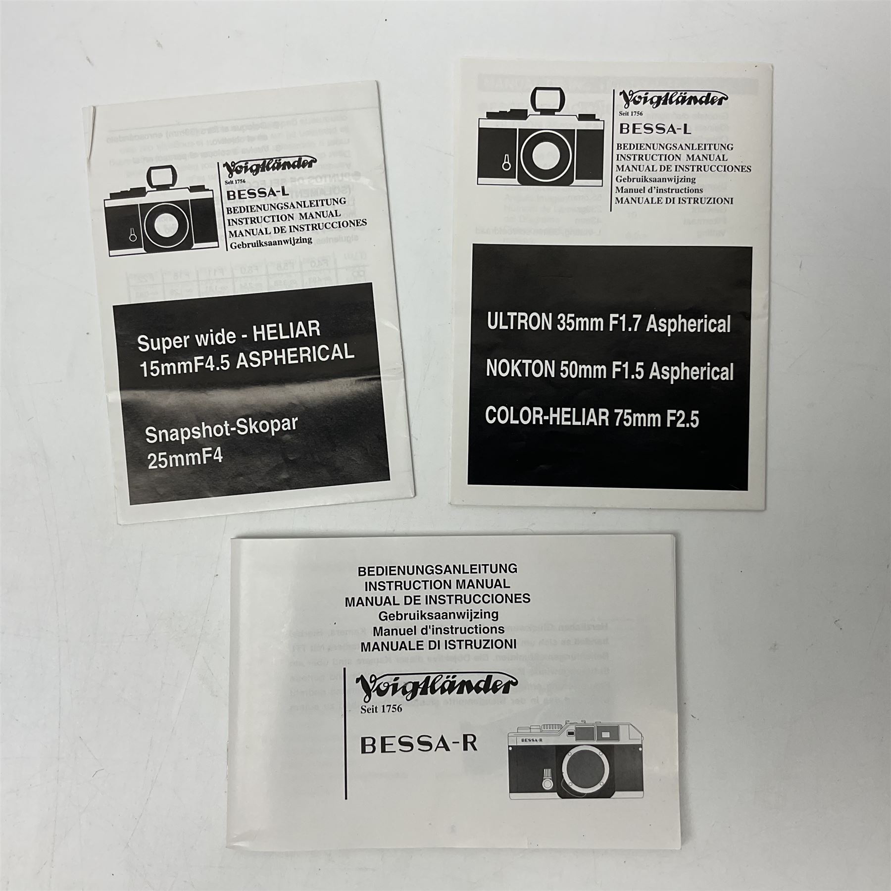 Voigtlander Bessa-R rangefinder camera body, serial no. 00118622, with 'Voigtlander Nokton F 1.5 50mm' lens, serial no. 9960078 and 'Voigtlander Ultron 35mm F 1.7' lens, serial no.9050024 