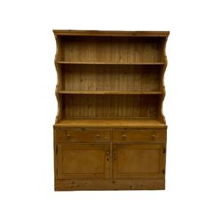 Traditional pine dresser, fitted with two drawers and two cupboards, two heights plate rack