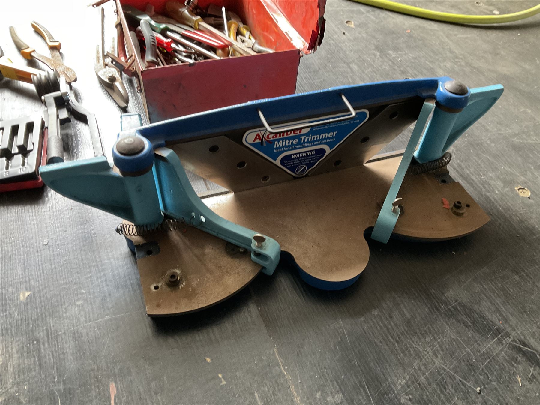 assortment of hand tools, Mitre trimmer - THIS LOT IS TO BE COLLECTED BY APPOINTMENT FROM DUGGLEBY STORAGE, GREAT HILL, EASTFIELD, SCARBOROUGH, YO11 3TX