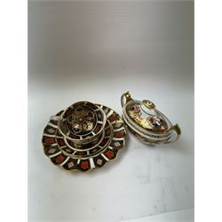 Royal Crown Derby 1128 Old Imari pattern, teacup and saucer, plate with fluted edge and open sucrier, together with spode twin handled sucrier