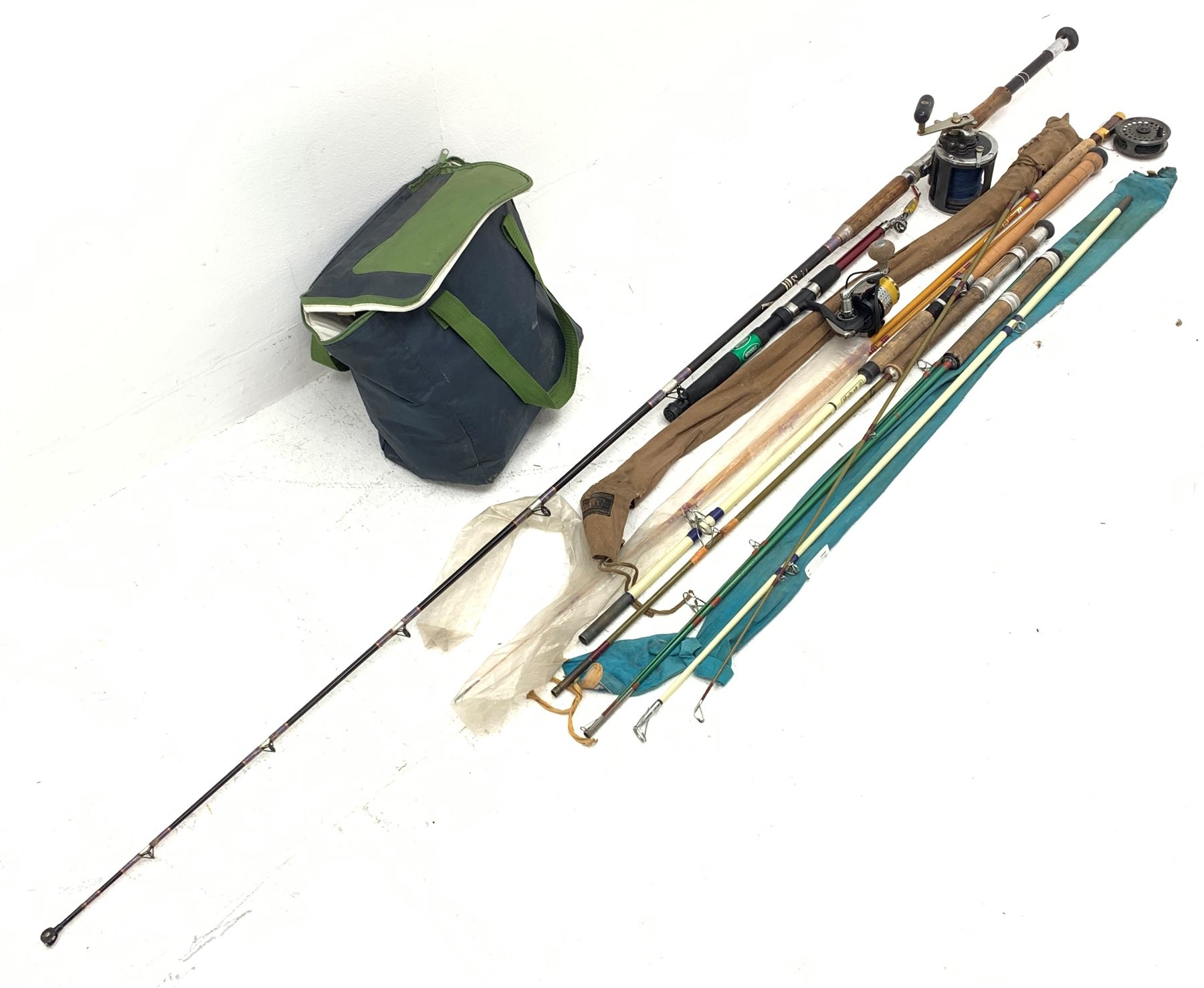 Fishing tackle including Mitchell telescopic rod with 'Absolut S4