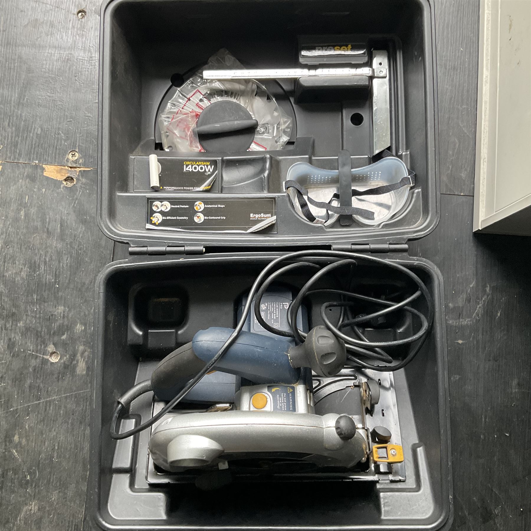 Wolf NW 10 heavy duty drill, 31mm with transformer and circular saw  - THIS LOT IS TO BE COLLECTED BY APPOINTMENT FROM DUGGLEBY STORAGE, GREAT HILL, EASTFIELD, SCARBOROUGH, YO11 3TX