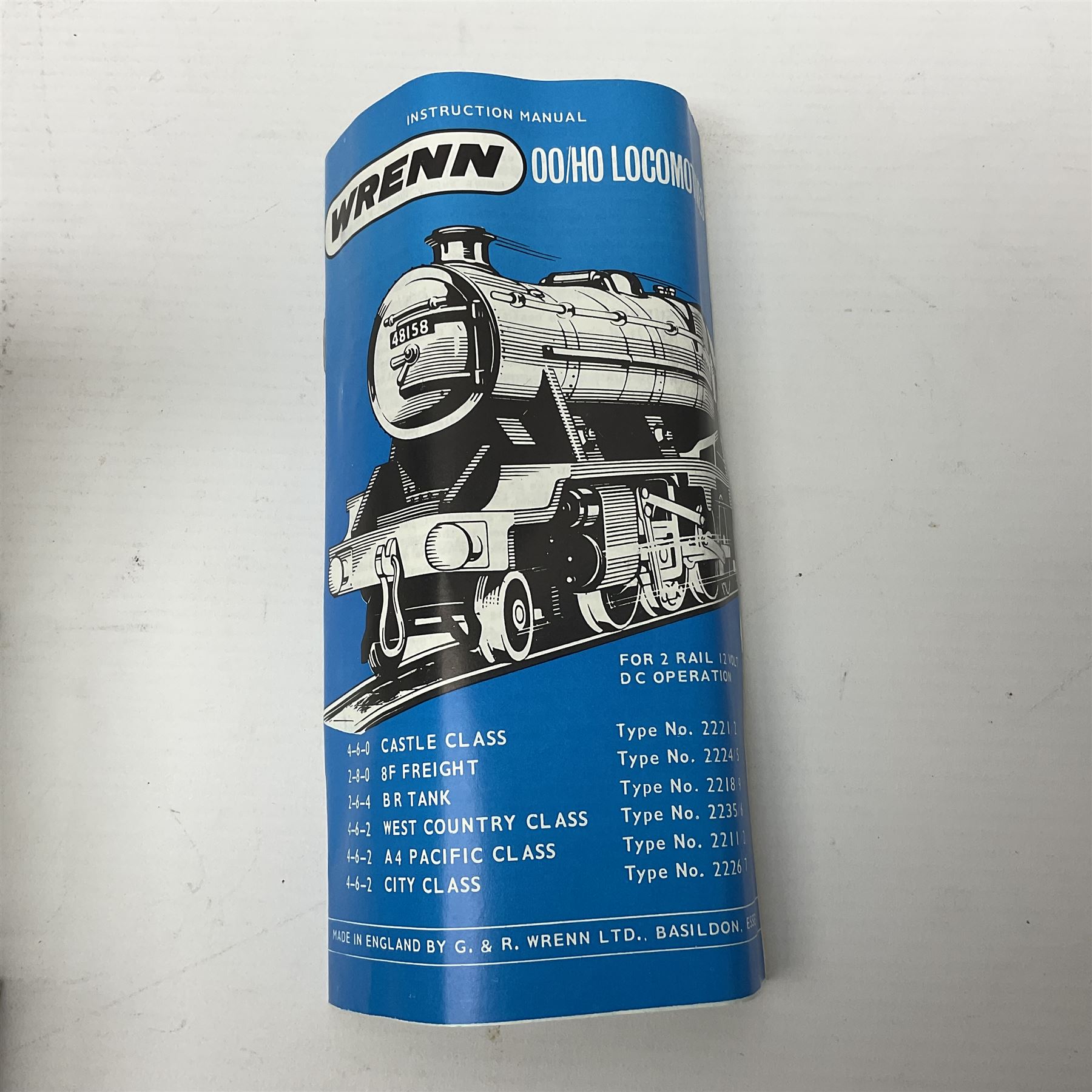 Wrenn '00' gauge - Class 6P (Royal Scot) 4-6-0 locomotive 'Black Watch' No.6102 in LMS Black; boxed with instructions.