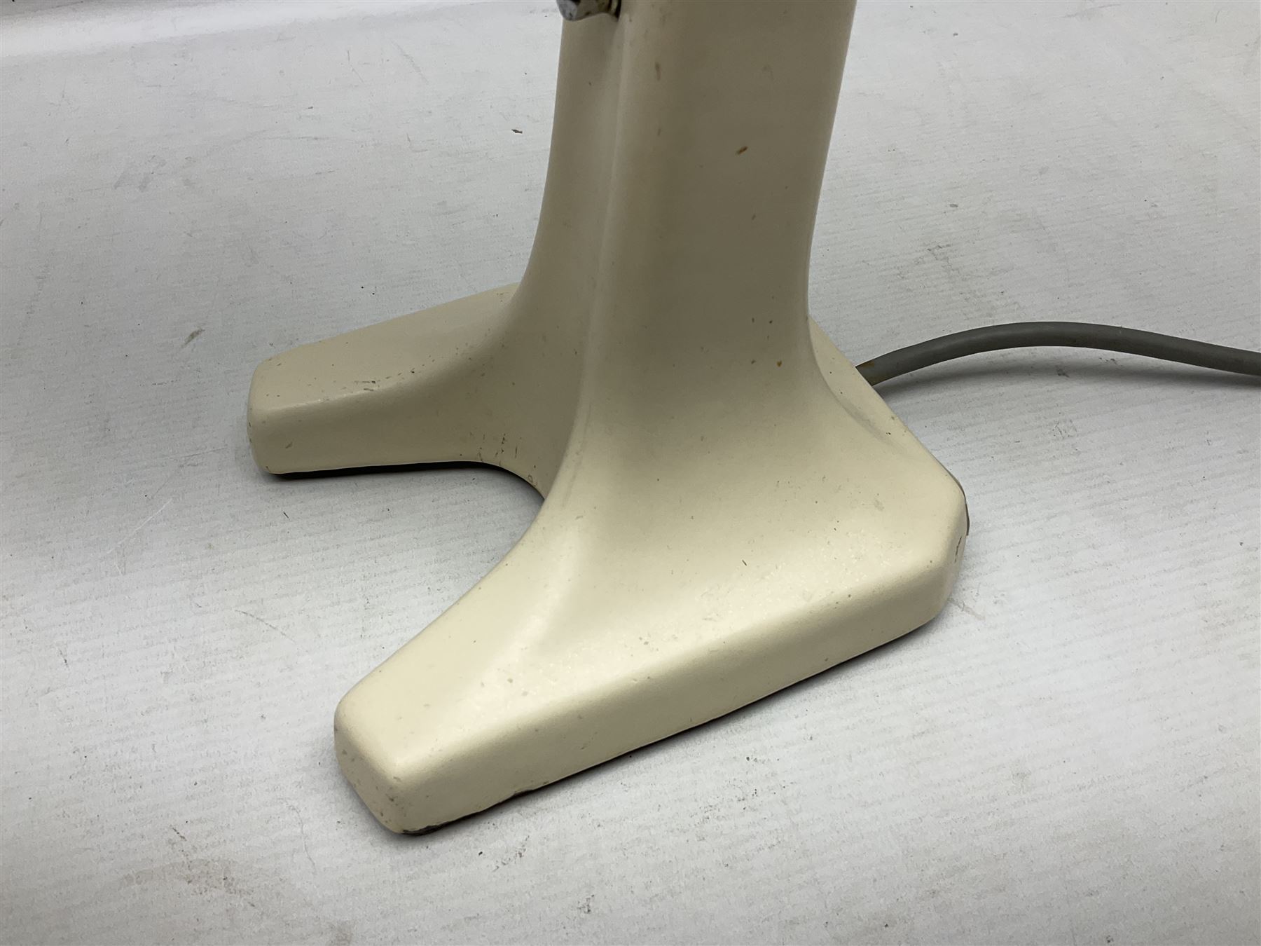 1950s Horlicks advertising shop counter electric mixer, with chrome fittings and stainless steel cup engraved Horlicks with wood handle, H50cm