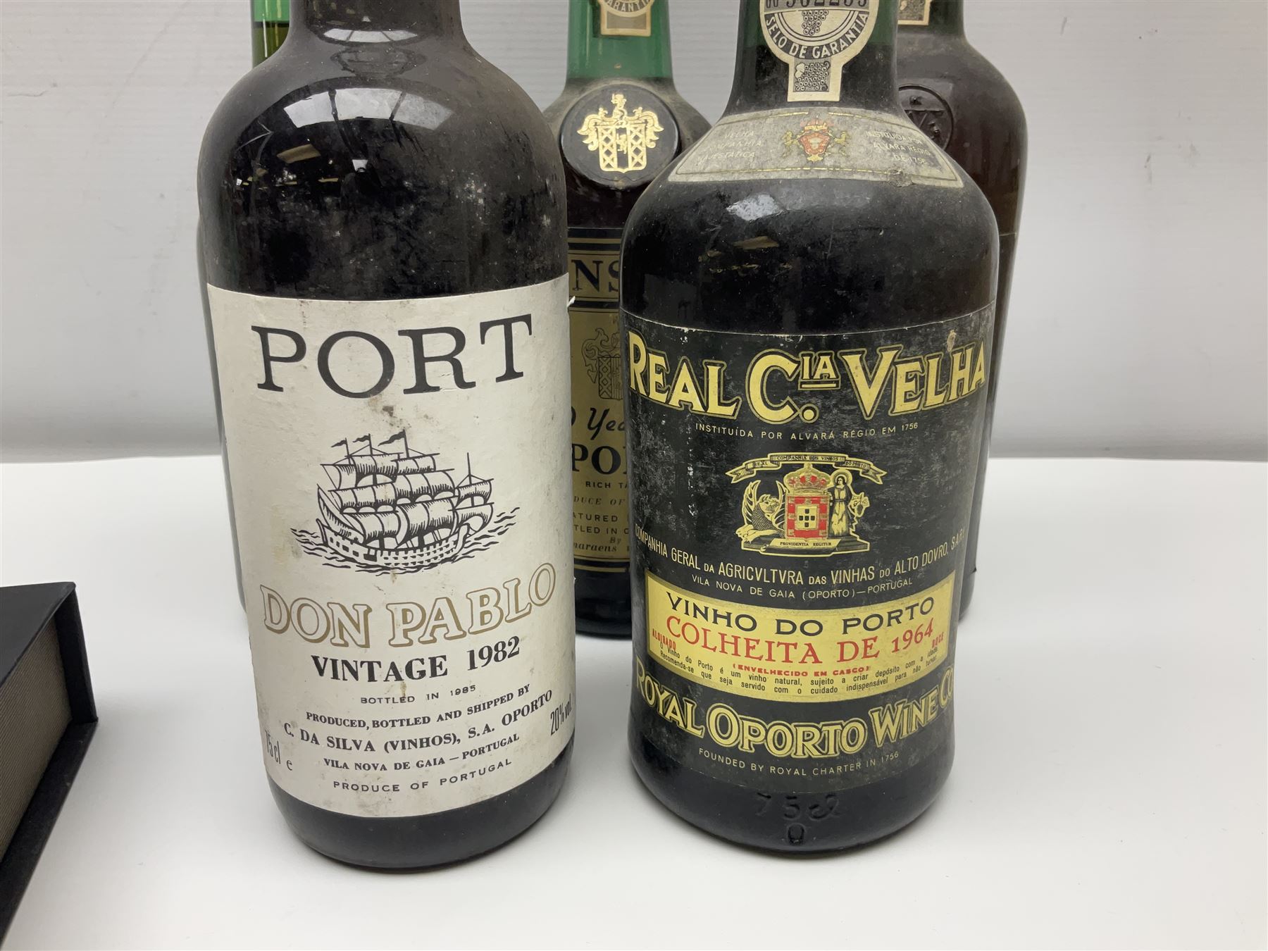 Mixed port, to include Don Pablo, 1982, port, Justerini and Brooks tawny port, calem port, etc, various contents and proof