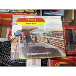 Tri-ang - quantity of '00' gauge model railway and Minic Motorways slot-racing items including Class B12 4-6-0 locomotive No.61572; boxed; seven goods wagons in five boxes; R576 Tunnel and Island Platform Set; both boxed; quantity of track and power unit; four Minic Cars and two controllers; boxed Customs Barrier and Frontier Post Set; railway car transporter and car loading ramp; quantity of track and trackside accessories; and boxed Car-Play Filling Station Set