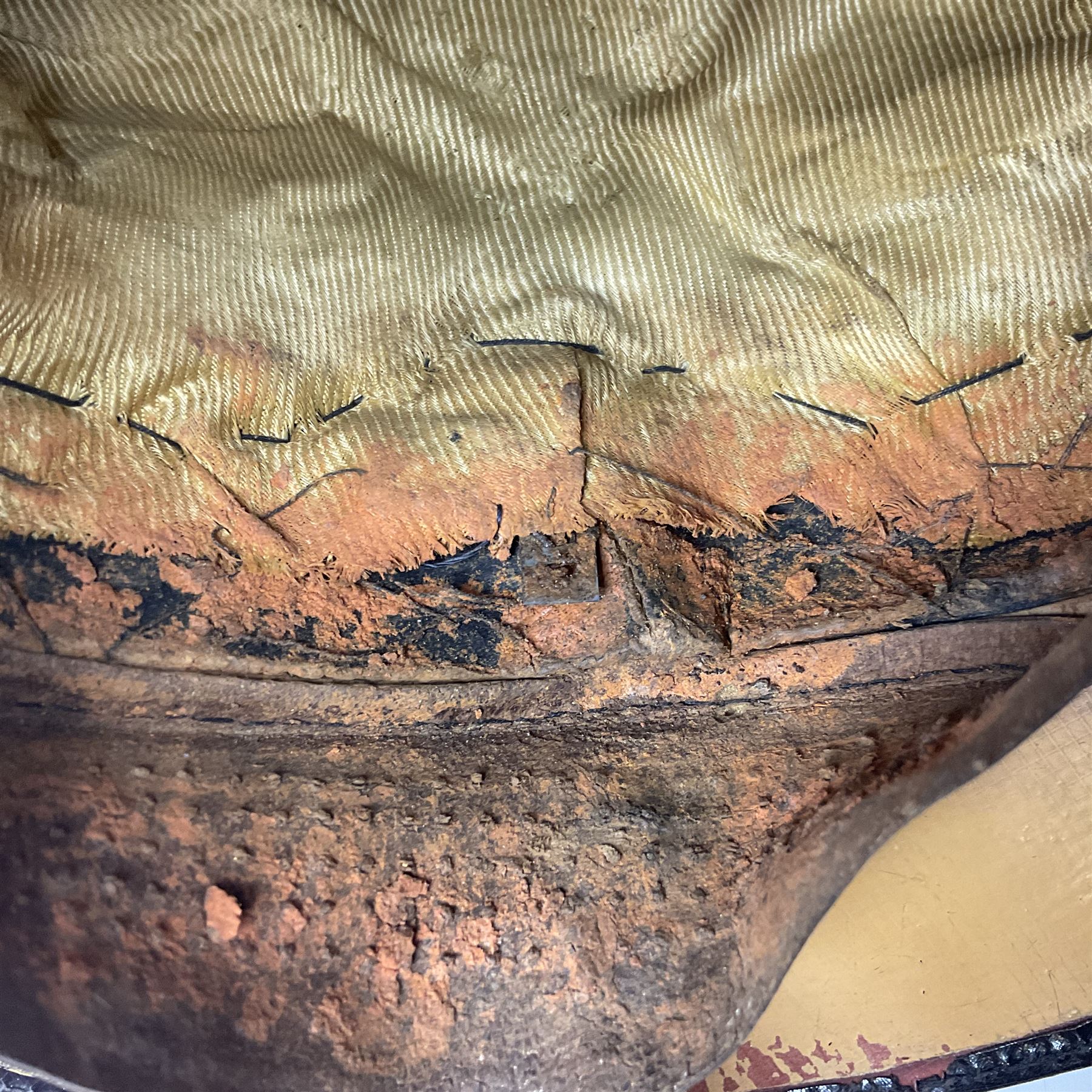 WW2 German Luftwaffe Officer's visor cap with cloth badges