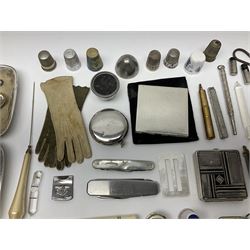 Pair of Wedgewood jasperware unicorn cufflinks, silver handled part manicure set, enamel flip notebook, dolls leather gloves, Stratton compact, and a collection of sewing accessories including thimbles, button hooks, thimble holder, scissors etc 