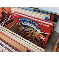 Ekco transistor portable radio, Kodak Brownie Cresta camera in case, Castle & Co Hull binoculars in case, 1970s and later annuals to include Beano, 1926 The Picture Show annual, silver-plate etc