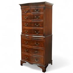 20th century Georgian design mahogany serpentine chest-on-chest, the moulded cornice over ...