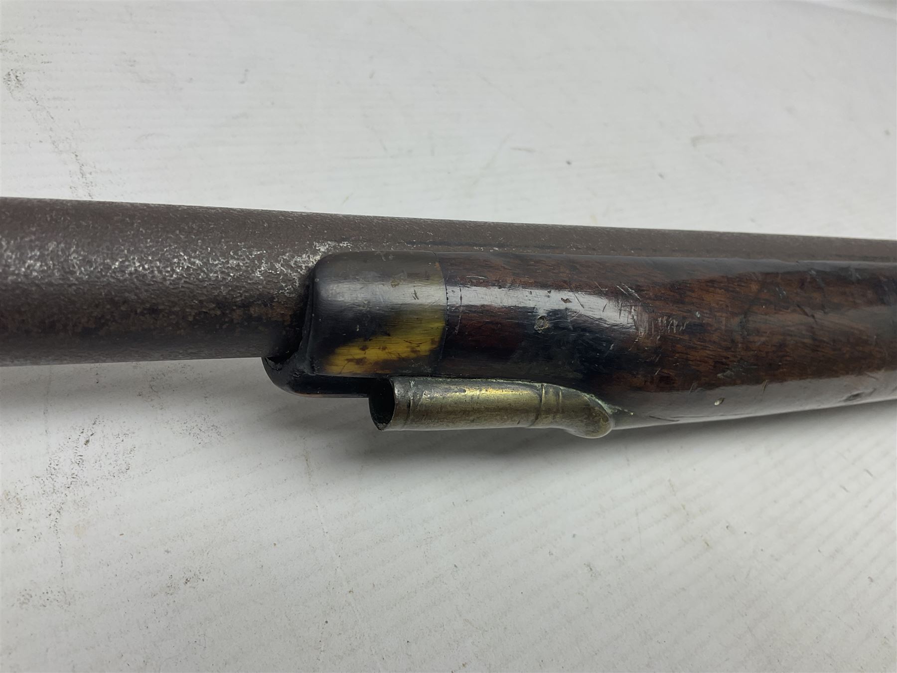 Early 19th century flintlock single barrel sporting gun by Johnston, approximately 14-bore, with 94cm(37