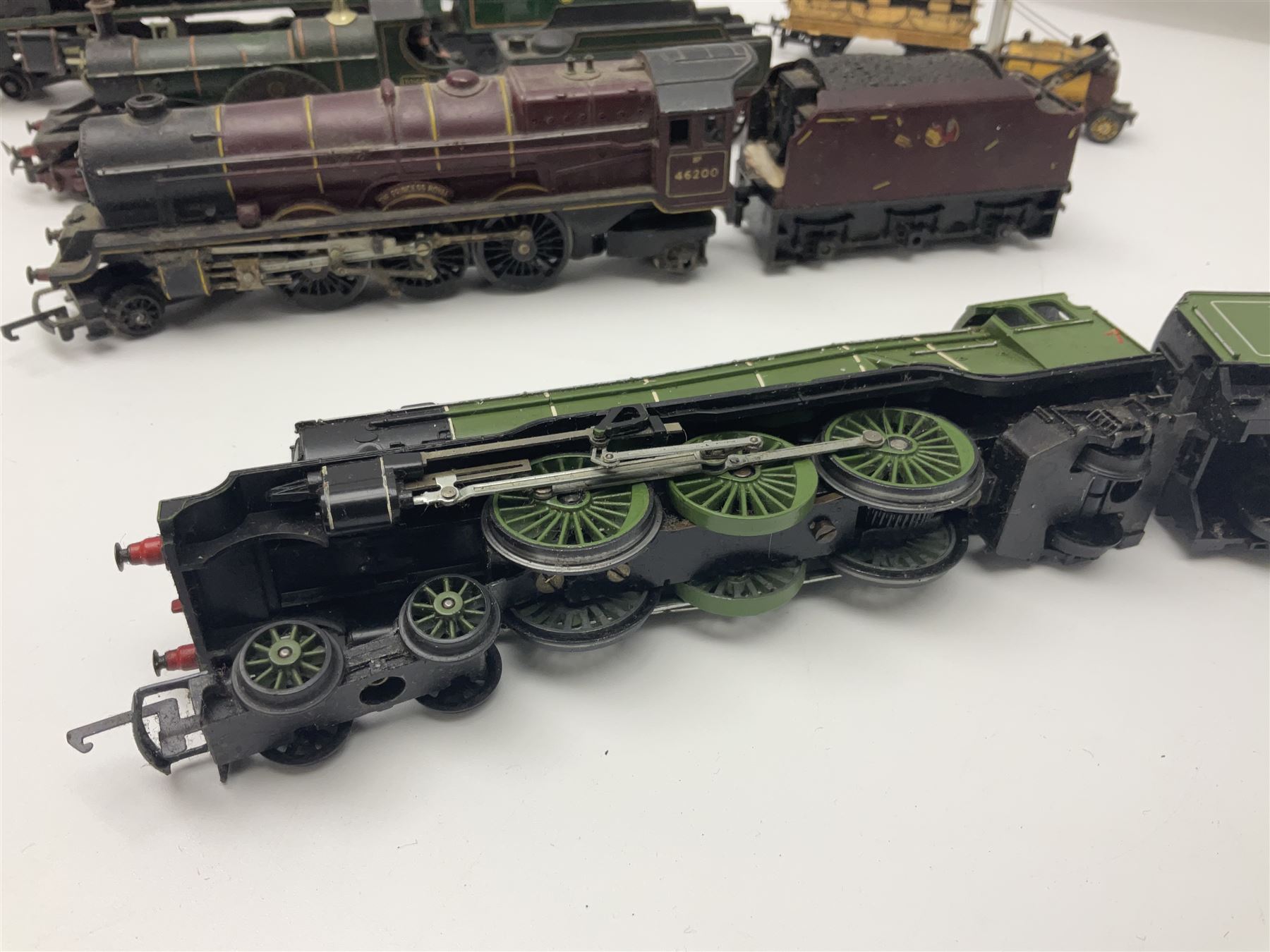 Hornby/Tri-ang '00' gauge - six locomotives - Class 9F 2-10-0 'Evening Star' No.92220; Class A3 4-6-2 (no name or number); Dean Single 4-2-2 'Lord of the Isles' No.3046; Princess Class 4-6-2 'The Princess Royal' No.46200; Class 57XX Pannier 0-6-0 tank No.8751; and Stephenson's Rocket with one passenger coach; all unboxed (6)