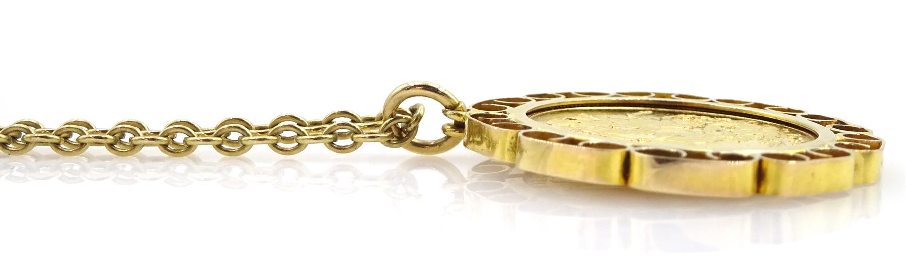 Queen Victoria 1901 gold full sovereign, Perth mint mark, loose mounted in gold pendant on gold chain, both 9ct