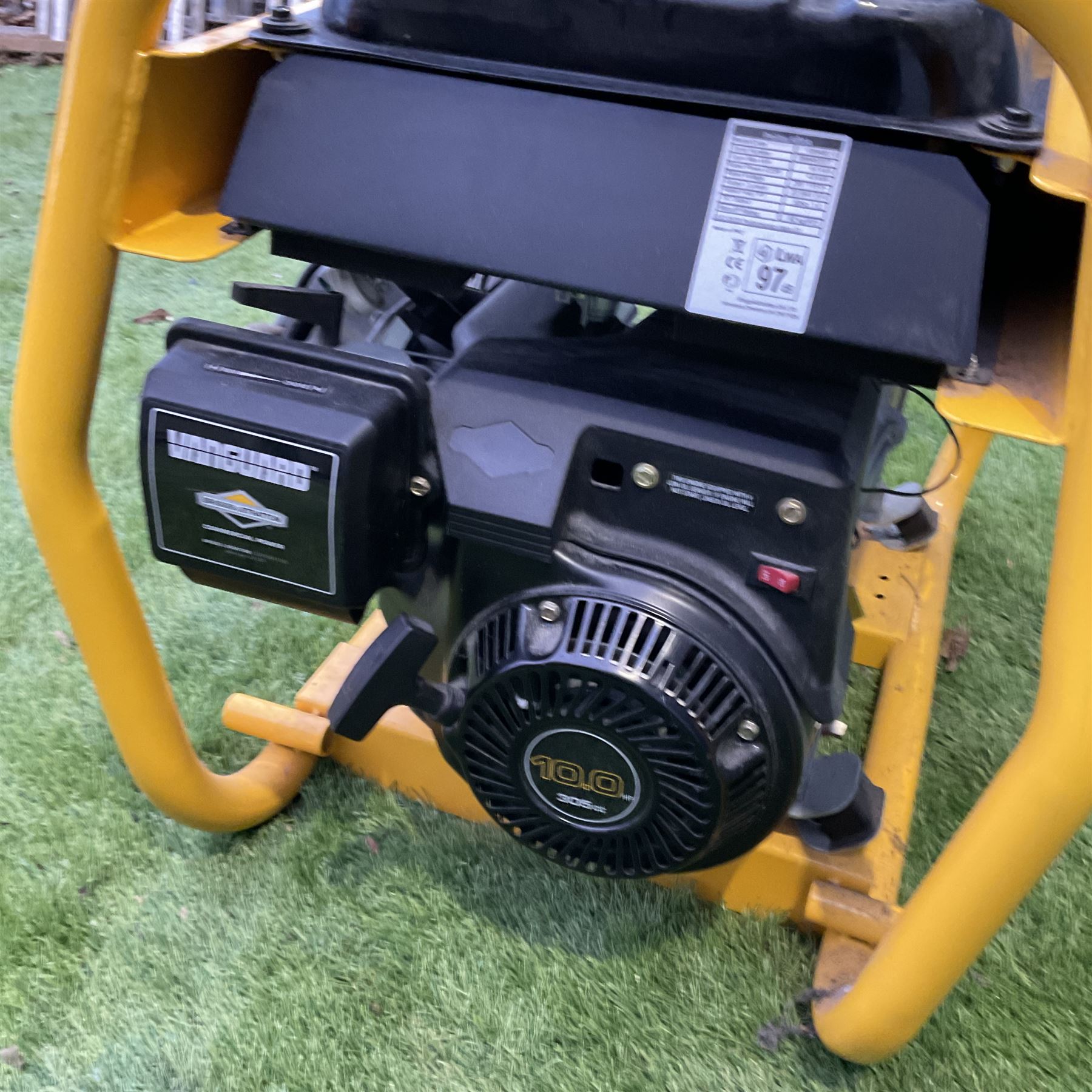 Briggs and Stratton Promax 6000A Generator, 10Hp, 15L fuel capacity, Weight: 82kg Socket Configuration - 1 x 230V/32A, 1 x 230V/16A, 1 x 115V/32A, 1 x 115V/16A
 - THIS LOT IS TO BE COLLECTED BY APPOINTMENT FROM DUGGLEBY STORAGE, GREAT HILL, EASTFIELD, SCARBOROUGH, YO11 3TX