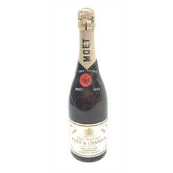 Moet & Chandon Dry Imperial Champagne, 1949, no proof or contents noted, 1btl