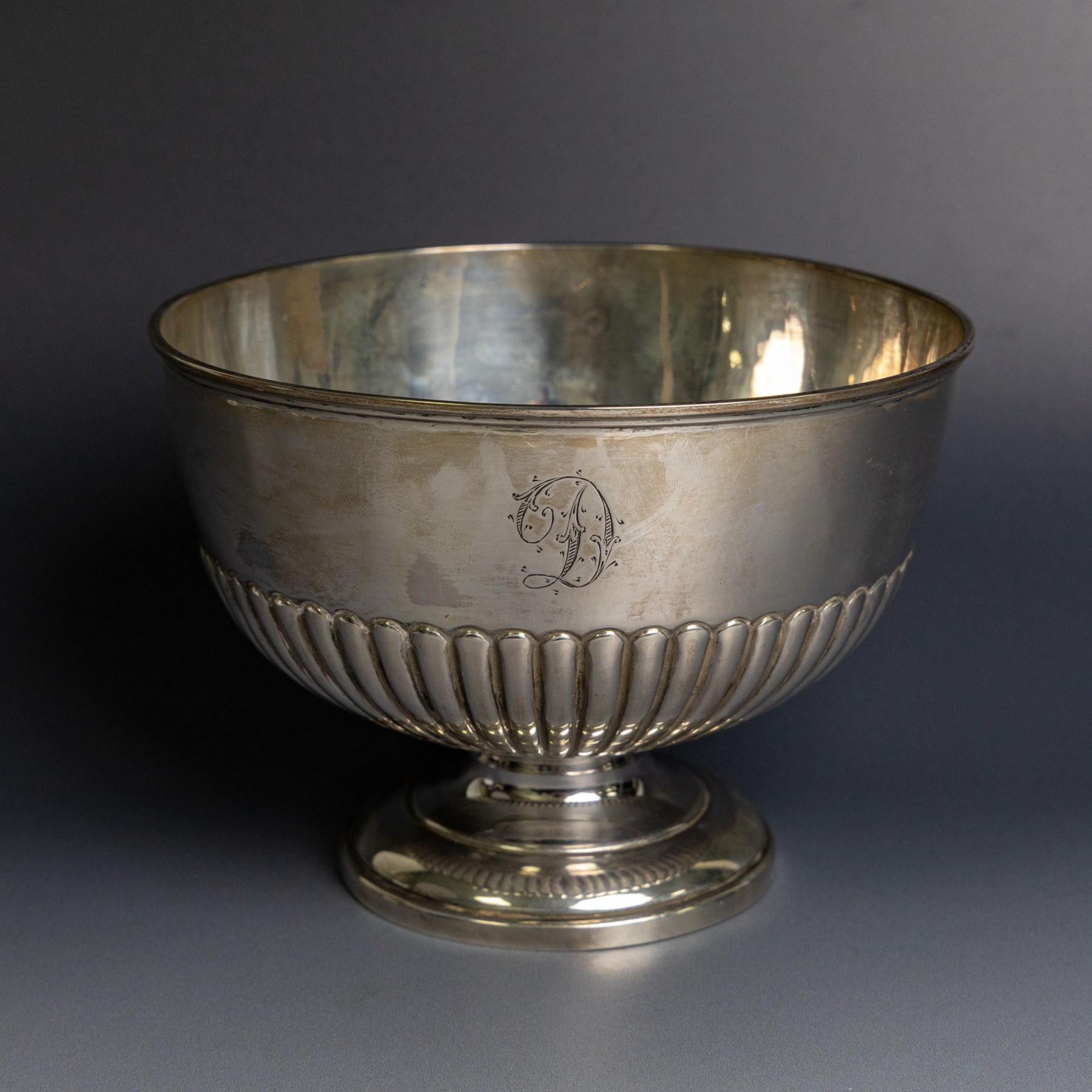 Late Victorian silver rose bowl, of part fluted form, upon a circular domed foot, hallmarked Vale Brothers & Sermon, London 1896, H11.5cm, D16cm