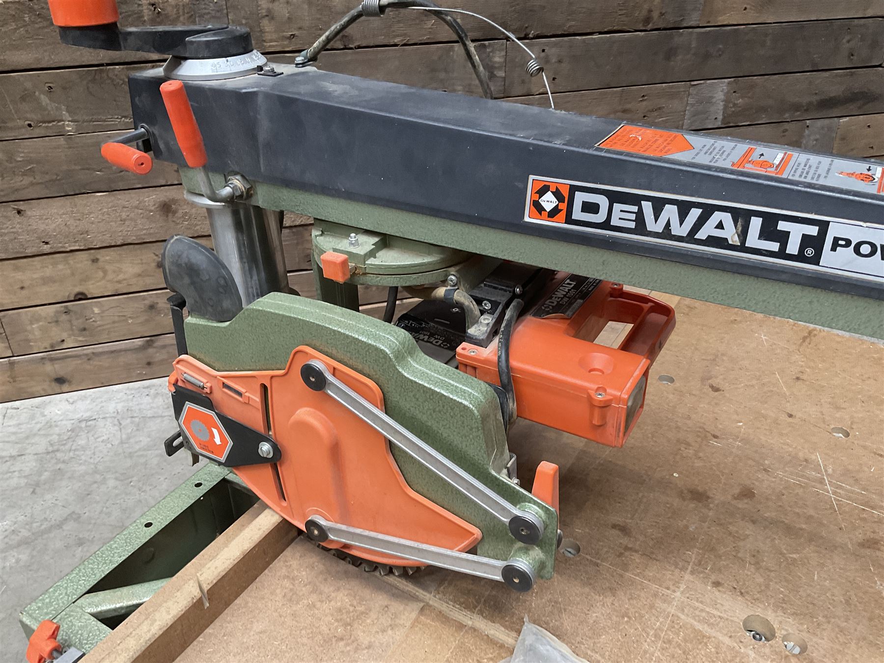 DeWalt Power Shop DW 1501 radial saw,