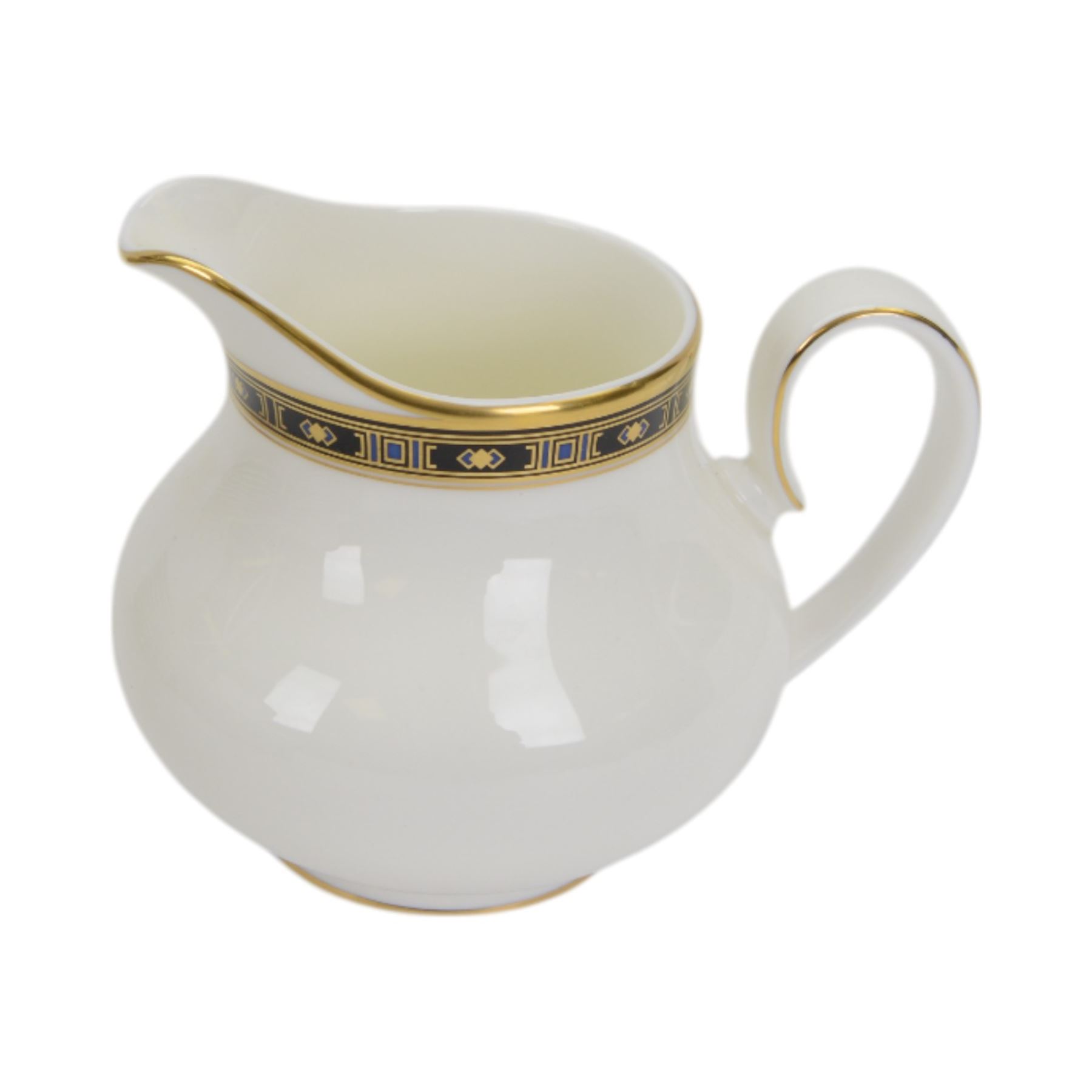 Royal Doulton Monaco pattern tea and dinner service for eight place settings, comprising teapot, cups and saucers, small bowls, side plates, dinner plates, milk jug and sugar bowl