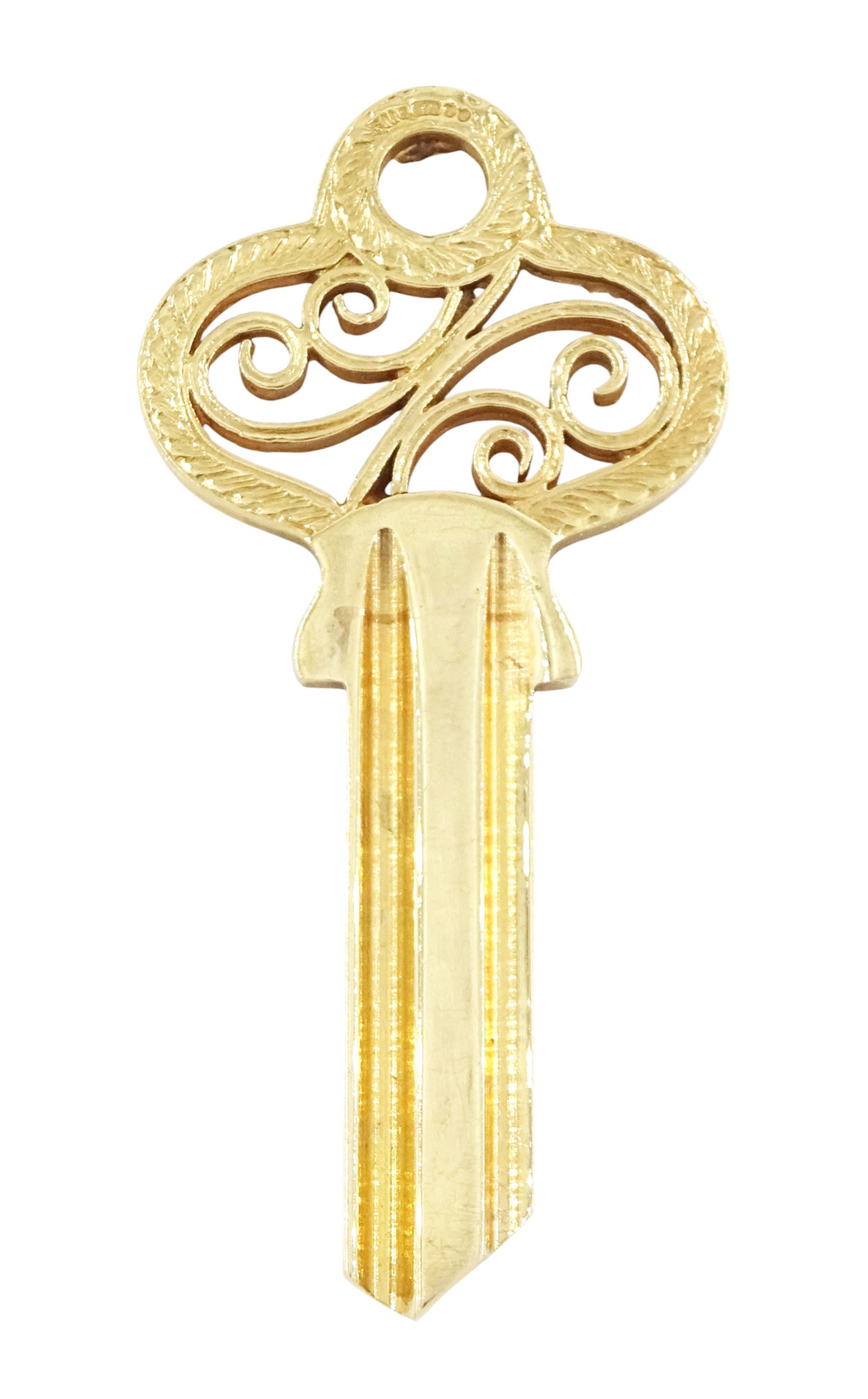 9ct gold key pendant, with engraved openwork decoration, London 1970