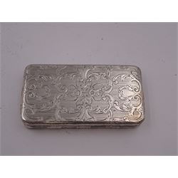 Late 19th century French silver snuff box, of rectangular form, with engraved and engine turned floral, quatrefoil and C scroll decoration to body and hinged cover, marked with Minerva's head, maker's mark worn and indistinct, L7cm 